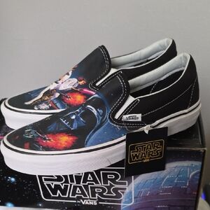 New In Box Star Wars Vans Classic Slip On Shoes Mens 6.5, Womens 8